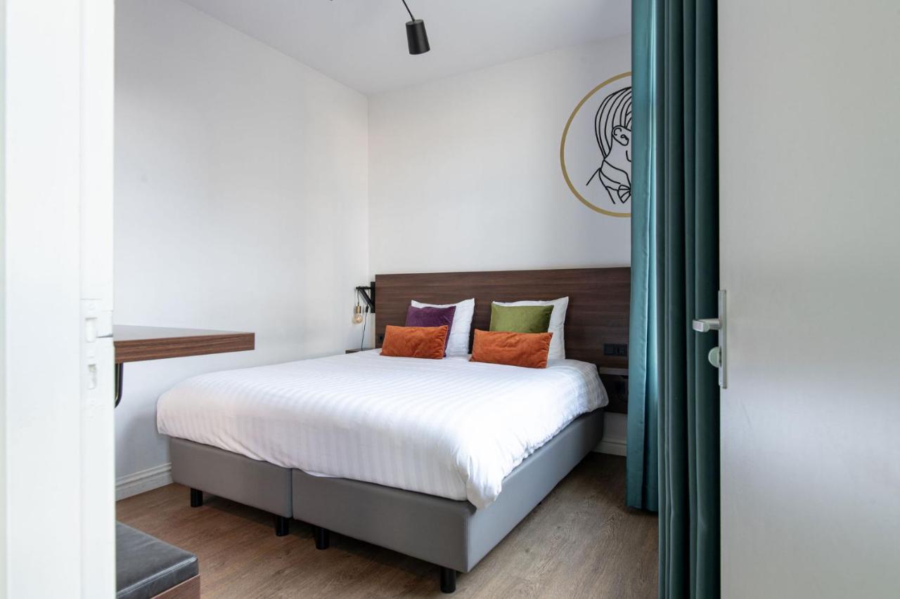 Alex Hotel
