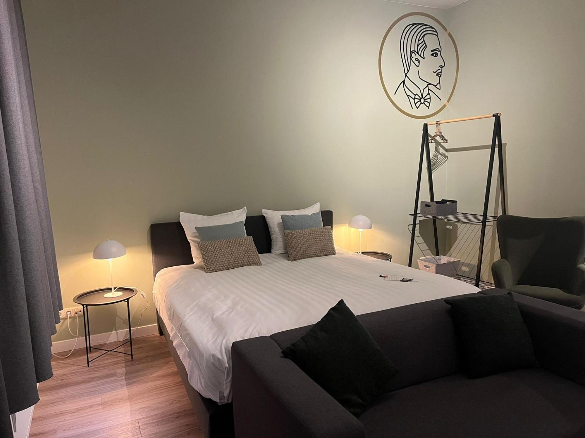 Alex Hotel 4*
